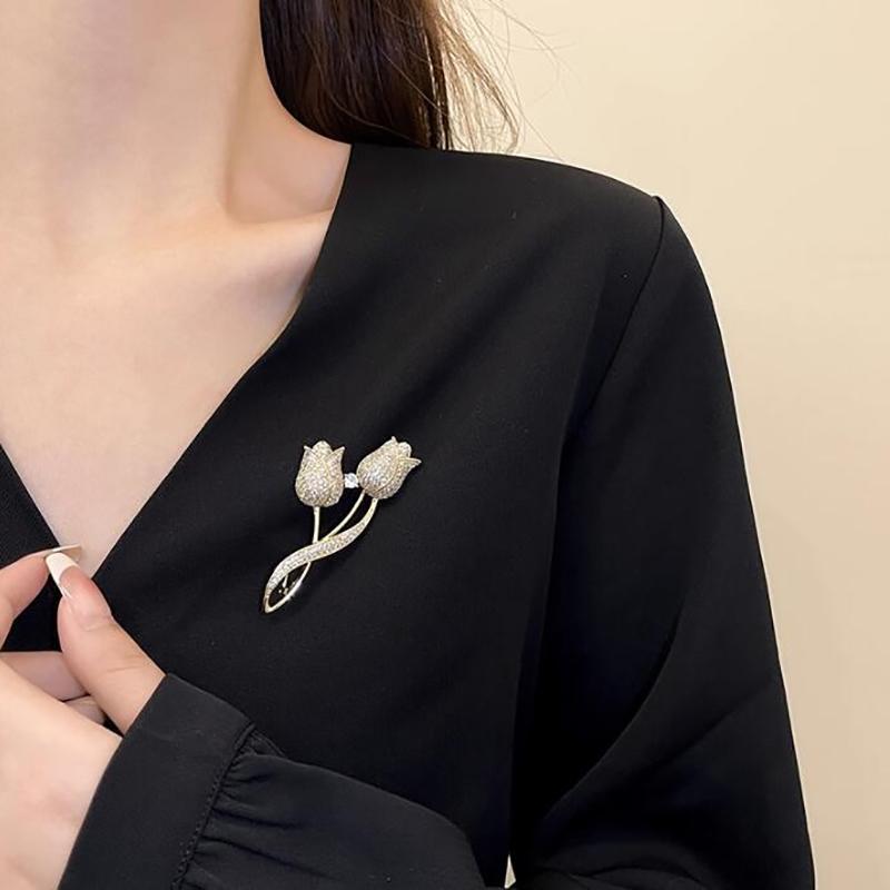 Temperament Flower Brooch Design Niche High-End Exquisite Pin Temperament Suit Corsage