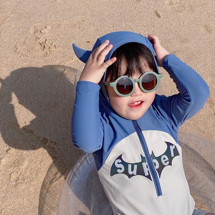 Boys' 2025 Quick-Dry Long-Sleeve One-Piece Swimwear with Sun Protection