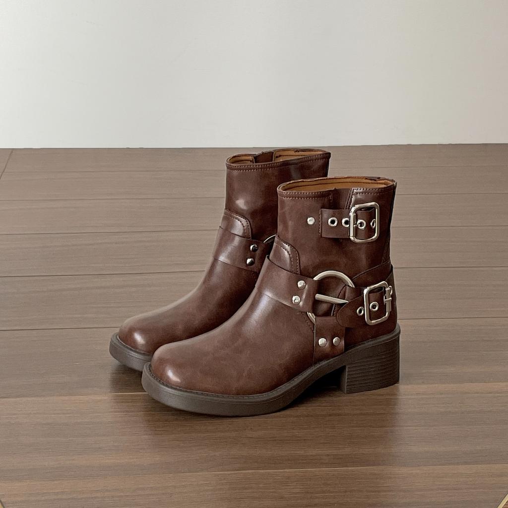 Retro British Style Thick Heel Martin Boots Women's 2025 New Autumn with Skirt, Thin and Versatile Casual Short Boots