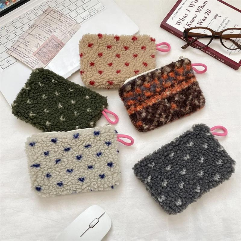 Retro Faux Fur Coin Purse, Vintage Key Chain Pouch, Cute Plush Bag For Lipstick Id Cards & Essentials