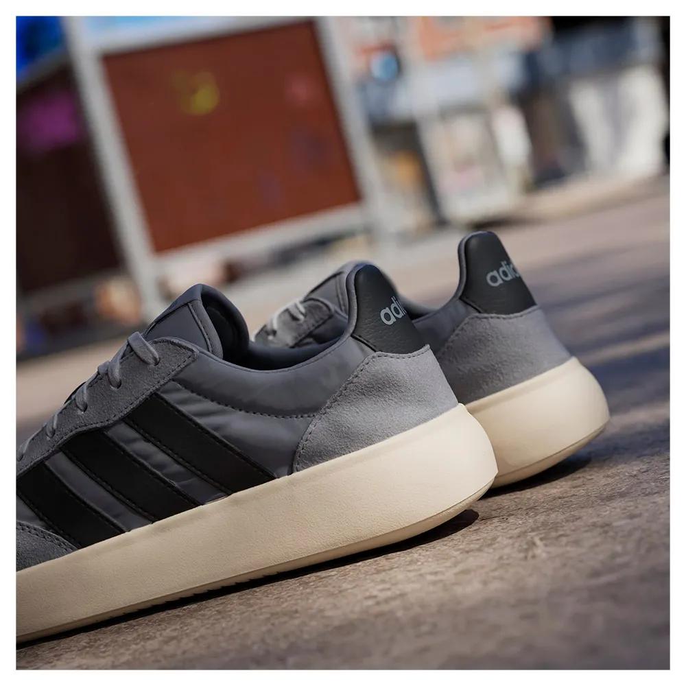 Adidas Sneakers Barreda Decode