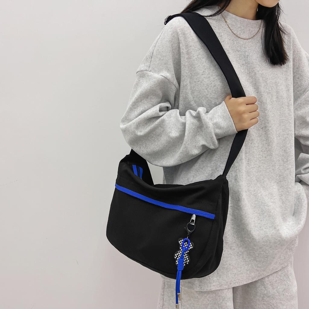 Versatile women's shoulder bag, new simple student class bag, large-capacity commuter messenger bag, male