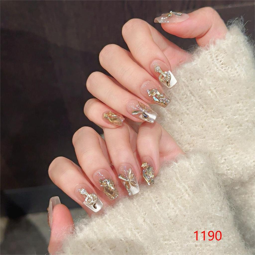 Handcrafted Short Wearable Nail Art Stickers - High-End Boutique False Nails