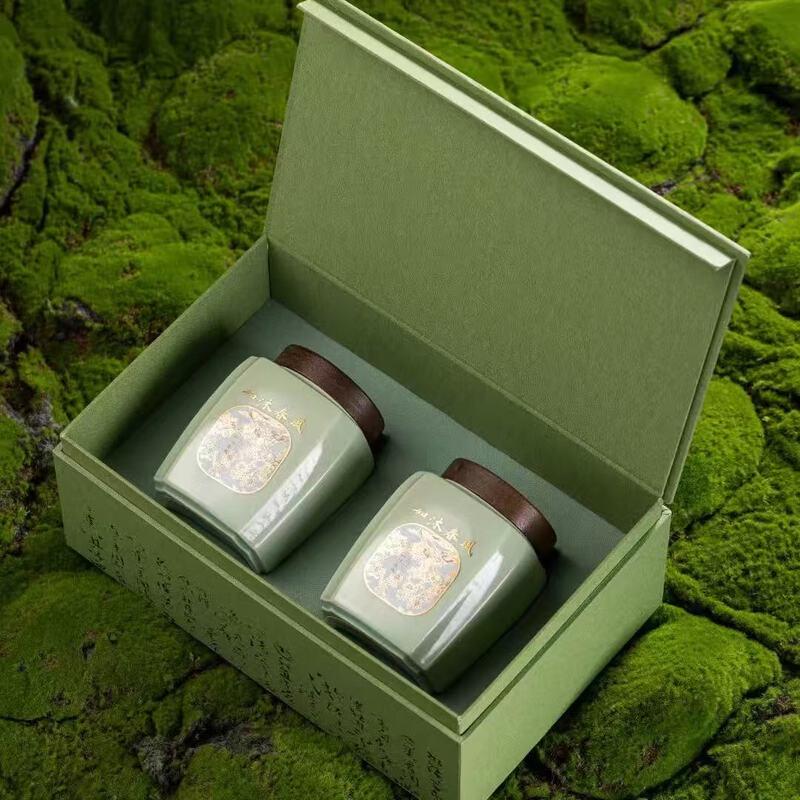 Yun Jun Zi Anji White Tea Ceramic Gift Set