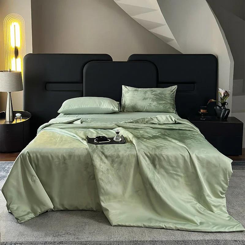 

Summer Thin Quilt Blanket Cool Satin Rayon Air-conditioning Cozy Comforter Luxury Bedding Single Double Queen King Size 150x200cm