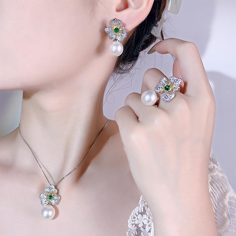 New Pearl Set Imitation Natural Australian White S925 Silver Needle Earrings Collarbone Chain High-end Women's Batch