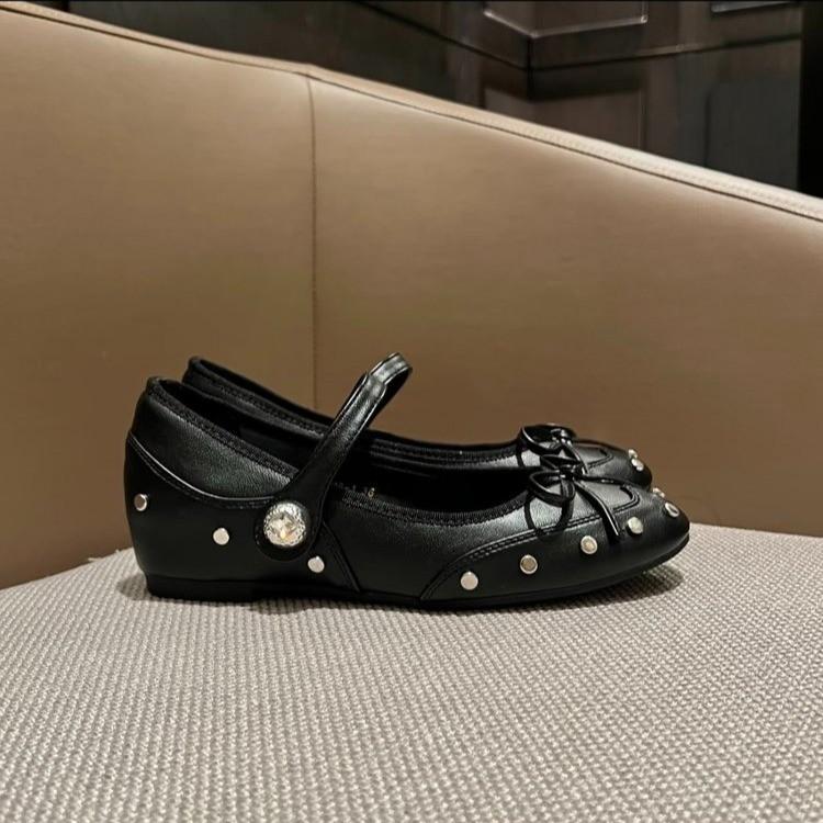 Fashion 2025 New Style Insole Height-increasing Women's Shoes with Riveted Bows, Soft Soles, Slimming and Elegant Single Shoes
