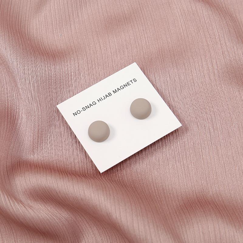Fashion Matte Silk Scarf Hijab Magnetic Brooch Hijab Round Clip For Women Shawl Muslim Strong Magnetic Button Turban Accessories
