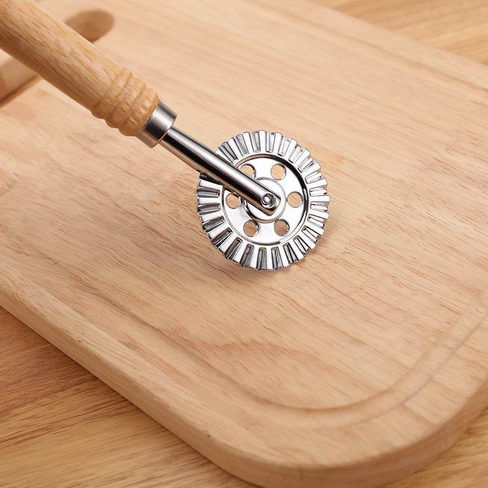 Dough Cutting Roller Pastry Wheel Cutter Round Pizza Cutting Wheel Tools Home Pizza Divider Kitchen Gadget Baking Cutting Tools