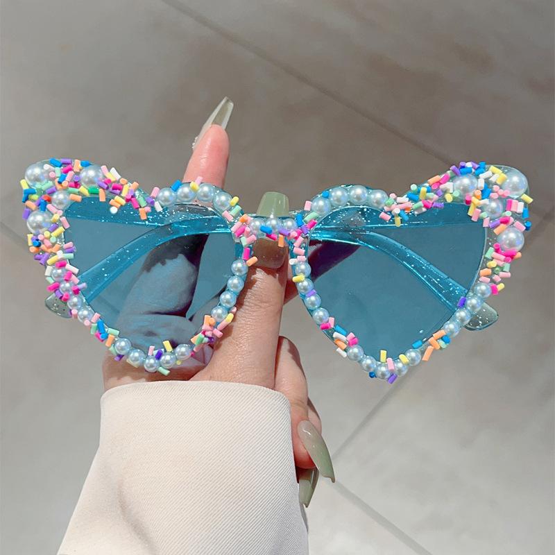 Heart Shape Sunglasses with Pearls and Sprinkles Fashion Cute Multi-color Decor Shades New Trendy Original Sun Glasses
