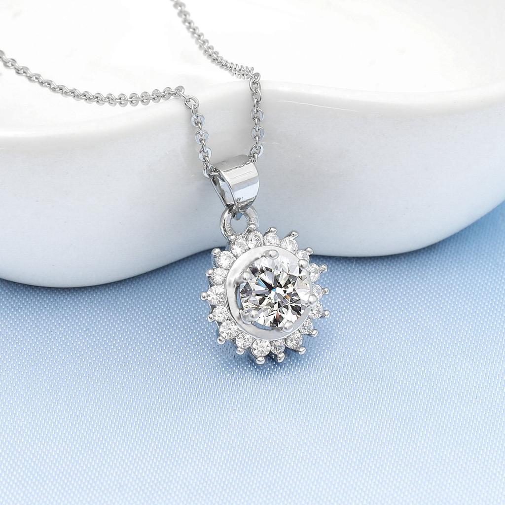925 Silver Necklace For Women Round Pendent Sparkling Pave CZ Necklace Fashion Anniversary Birthday Jewelry Gifts N755