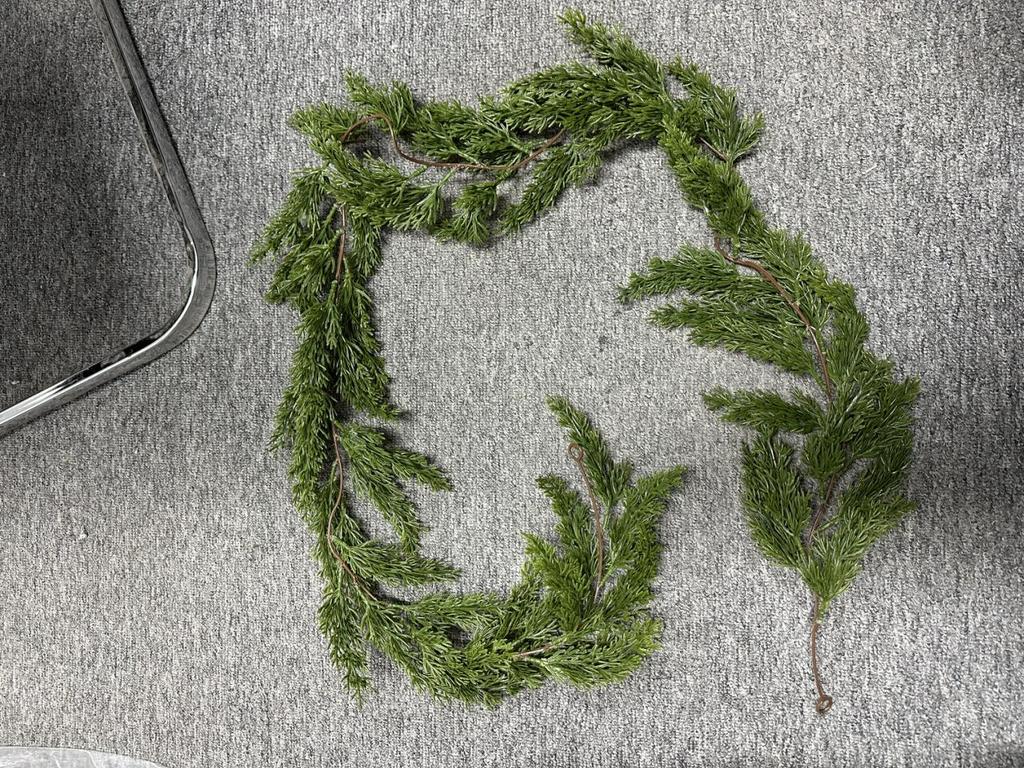 Artificial Simulation Christmas Leaf Cane Soft Feel Needle Vine Door Head Decoration Wall Hanging