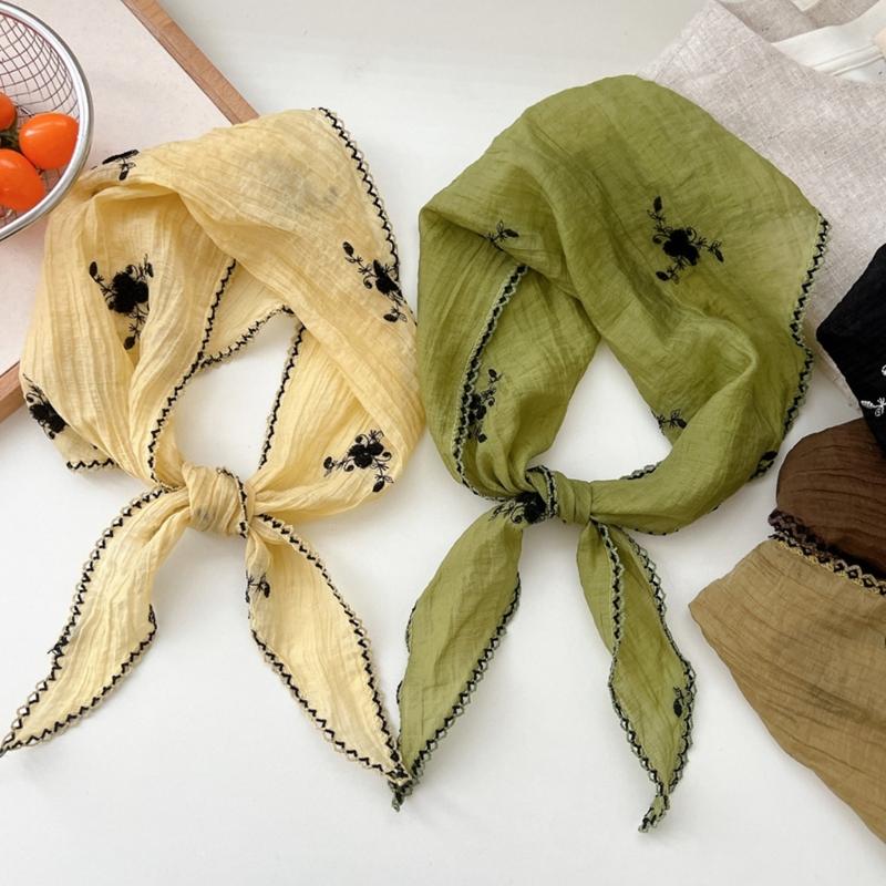 Elegant Embroidered Triangular Scarf Headwear Lightweight Silk Like Polyester Fabric Headscarf for Travel Daily Commute