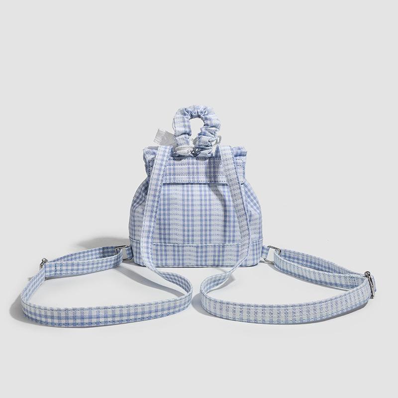 Backpack with Ruffled Edges College-style Commuting Schoolbag