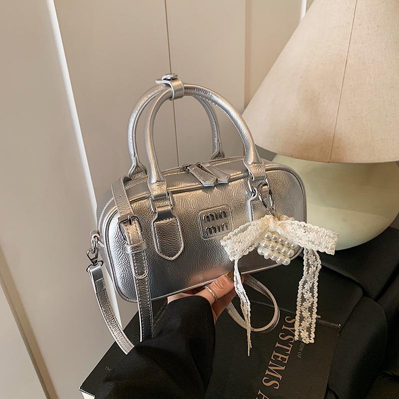 Popular Small Bag Women's New Fashion Versatile Messenger Bag Portable Pillow Bag