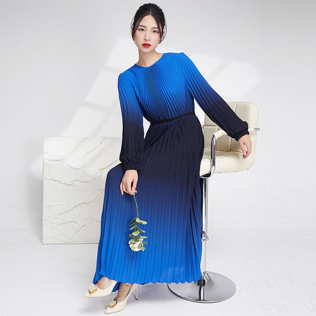 European & American Gradient Elegant Evening Dress: Loose, Tie-up Slimming Long Skirt for Women