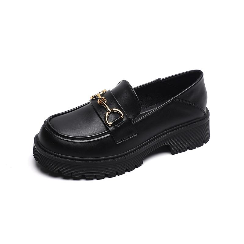 Weiwei girl 681-3 platform loafers women's 2024 new small man height increase retro British style small leather shoes