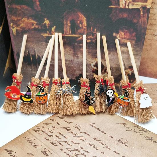 Mini Witch Broom Car Pendant Wooden Halloween Ornament for Rearview Mirror 1:6/1:12 Miniature Doll Houses Scale Accessory