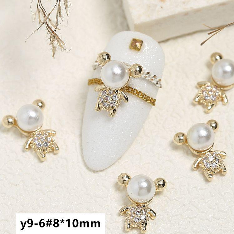 

Серебряный плюшевый мишка с циркониевым сердцем и бантиком, ювелирное украшение для нейл-арта - милое носибельное украшение для ногтей со стразами