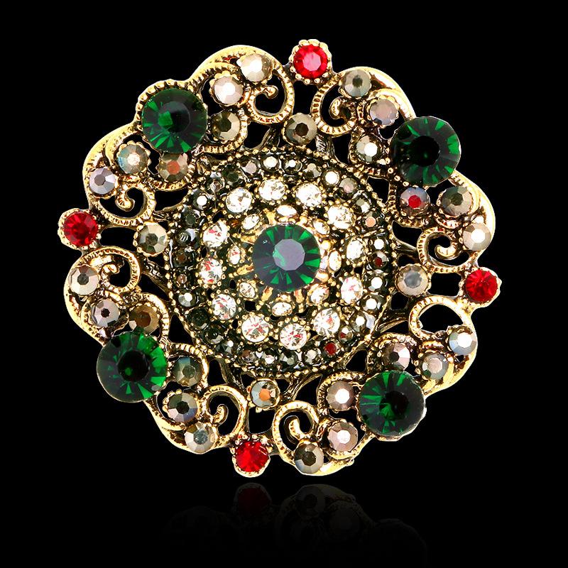 Baroque palace style brooch, clothing accessories, high-end socialite coat brooch, chest flower, retro style