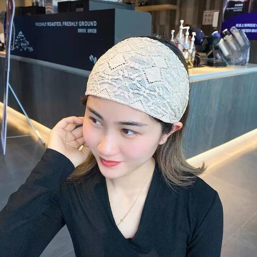 Solid Hollow Flower Headband Temperament Hair Hoop Korean Style Lace Hairbands Non Slip Headwear Girls Wide Side Head Wrap Gifts