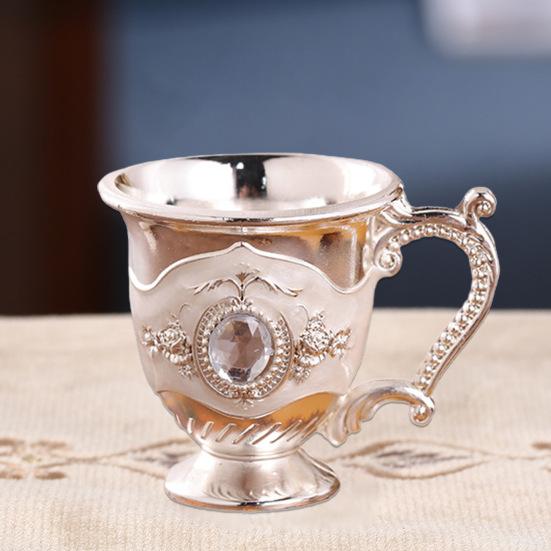 Great Beautiful Retro Drinking Glass Creative Easy To Use Drinking Glass