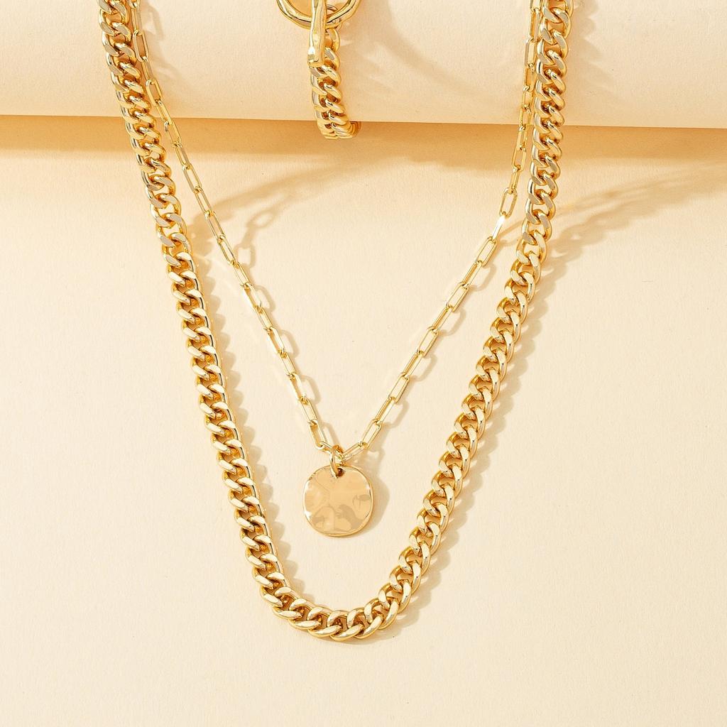 A Set of 2 Multi-layer Buckle Disc Pendants, Chain Necklaces, and 1 Bracelet Set Are Suitable for Women and Girls Parties.