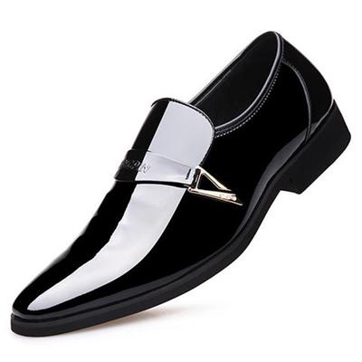 Fashion Mens Pointed Toe Dress Shoes Patent Leather Oxfords Full Brogue Lace Up Men Formal Shoes