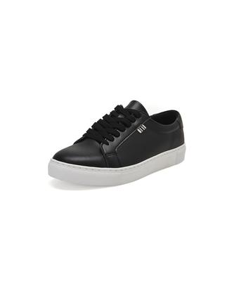 Stco Simple Point Sneakers_Black_Sfwuz52Tsb