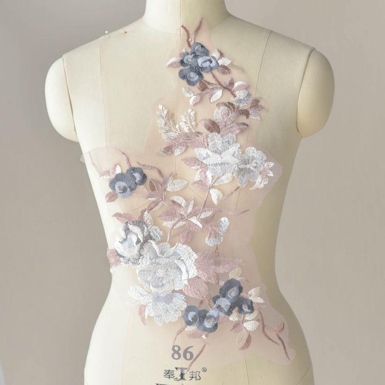 Farblich abgesetzte Spitze Dreidimensionales Blumenkleid Spitze Bühne Handgefertigt DIY Schmuck Kleidung Stickerei Aufkleber