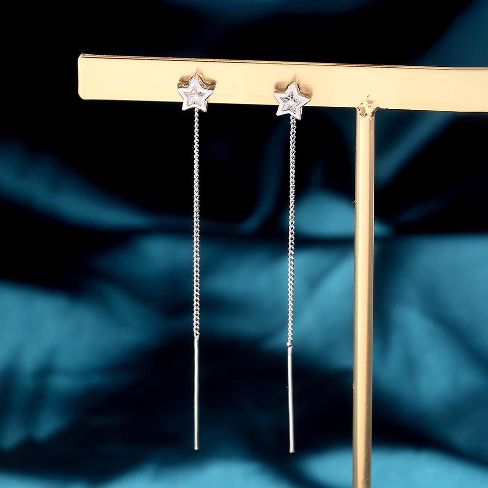 

Alloy Star Stud Earrings: Hollowed Five-Pointed Fashion Jewelry