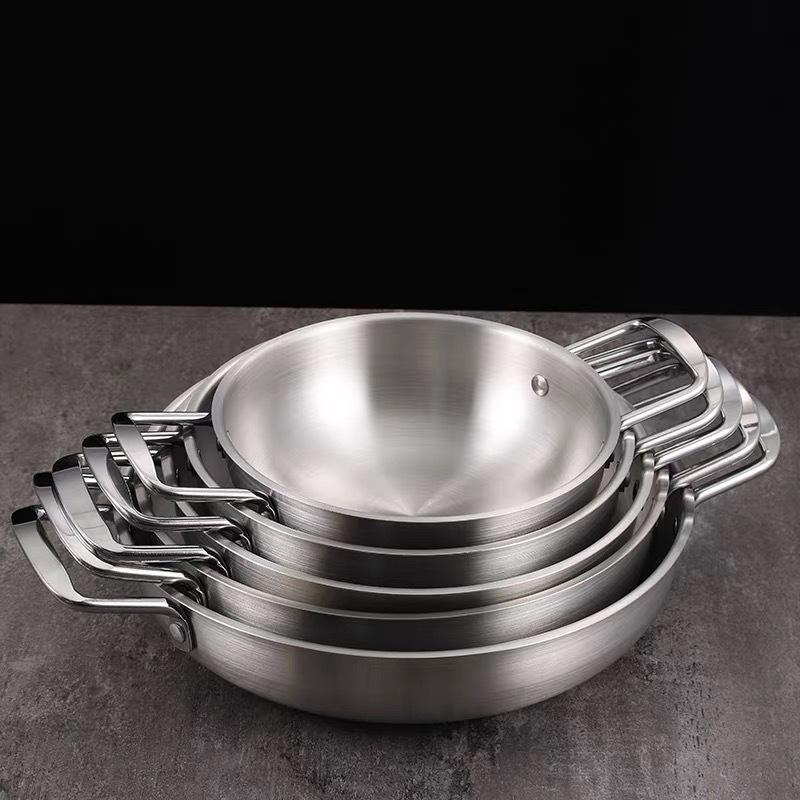 Korean Seafood Hot Pot: Stainless Steel Gold Soup Pot for Gas or Induction Stoves, Ideal for Noodles, Ramen, and Army Stew.