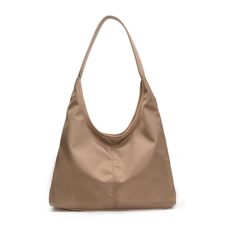 2025 New Light Luxury Lazy Style Underarm Tote Bag Niche Design Shoulder Bag Simple Casual Simple Commuter Bag