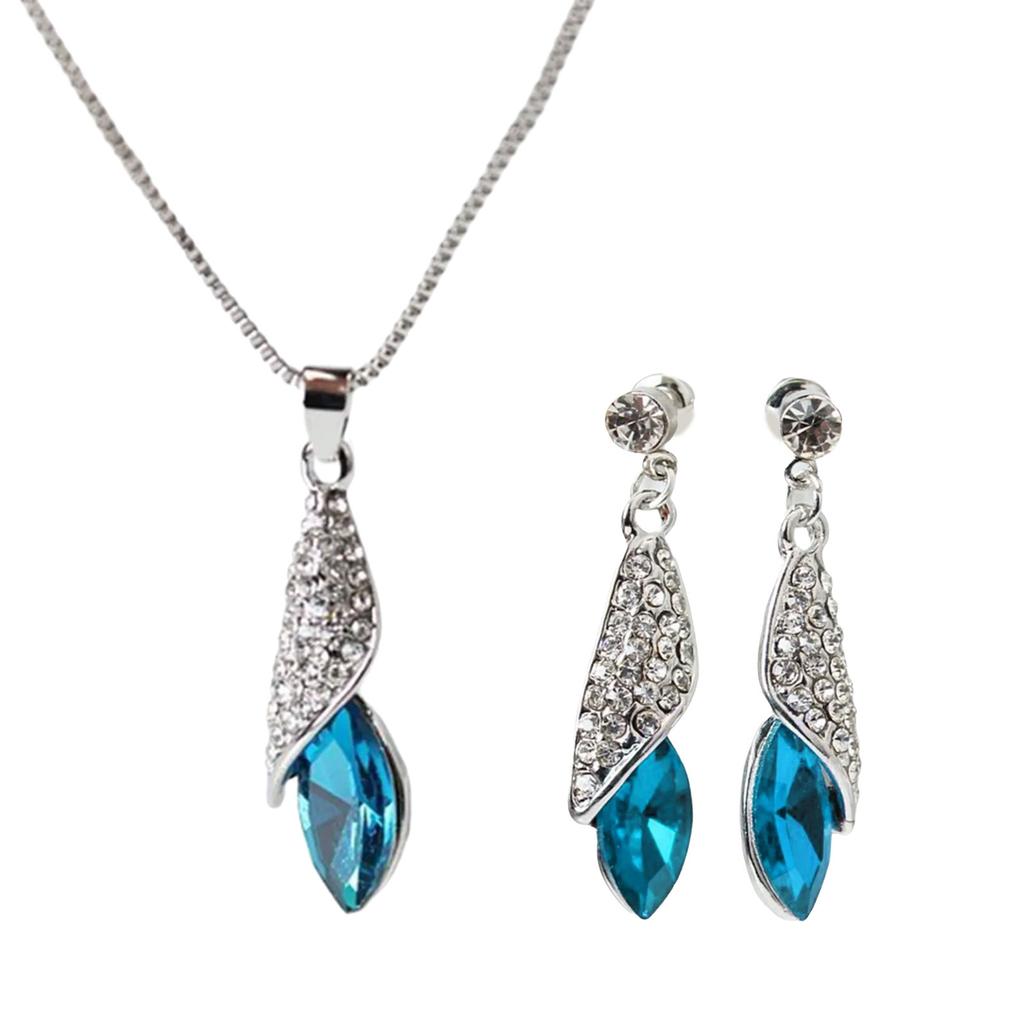 Shimmering Contemporary Jewelry Ensemble Teardrop Pendant Earring Set Alloy Accessories Suitable for Everyday Party