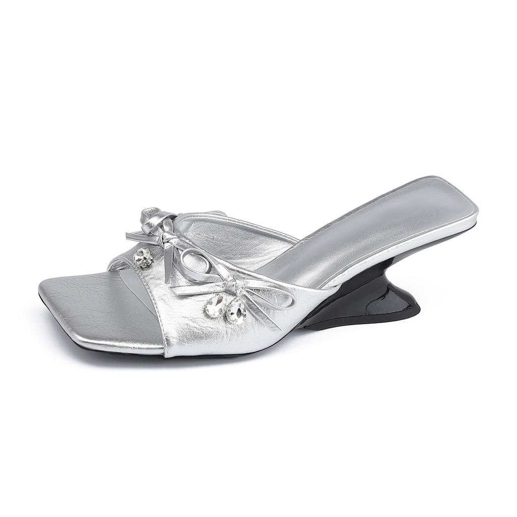 Summer New High-heeled Cool Slippers Women's High-end Thick-heeled Sandals Women's Summer Versatile Wedge Heels Women's Shoes Are Not Tired