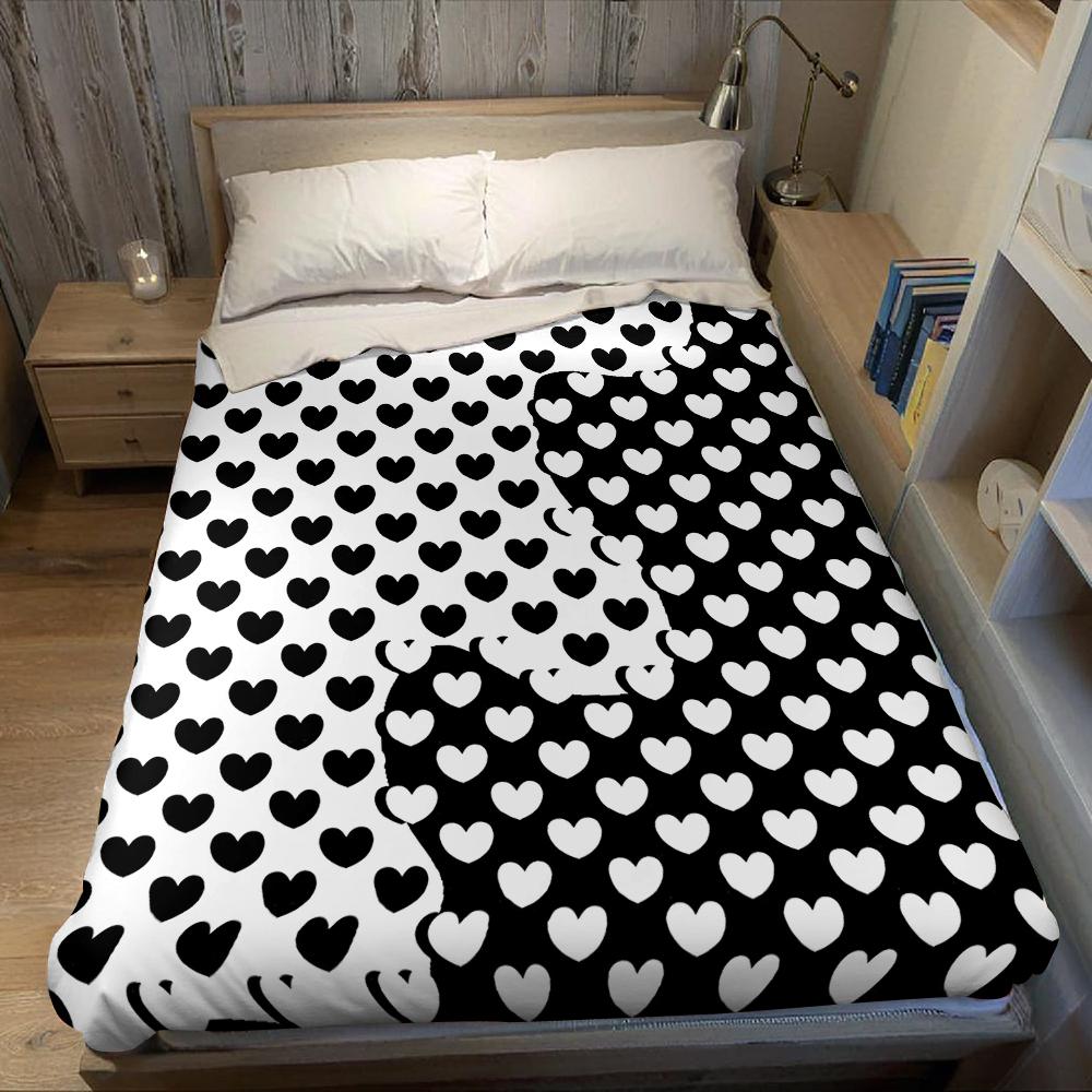 Heart Silhouette Flannel Blanket Warm Soft Halloween Christmas Couch Warm Cozy Decorative Decor Gift for All Season