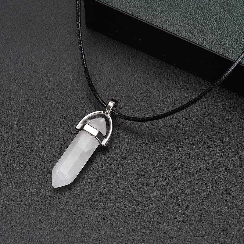 2 Stück/Set Leuchtende Sechseckige Säule Herz Anhänger Partner Magnetische Halskette Naturstein Geometrischer Anhänger Halskette Schmuck Geschenke