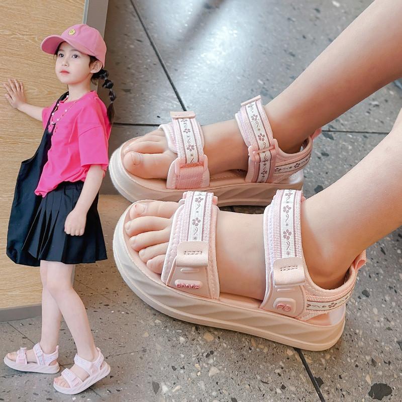 Girls Beach Shoes Open Toes Breathable Cute Kids Sandals Princess Style 2025 Summer New Girls Fashion Shoes Casual Sweet Trendy