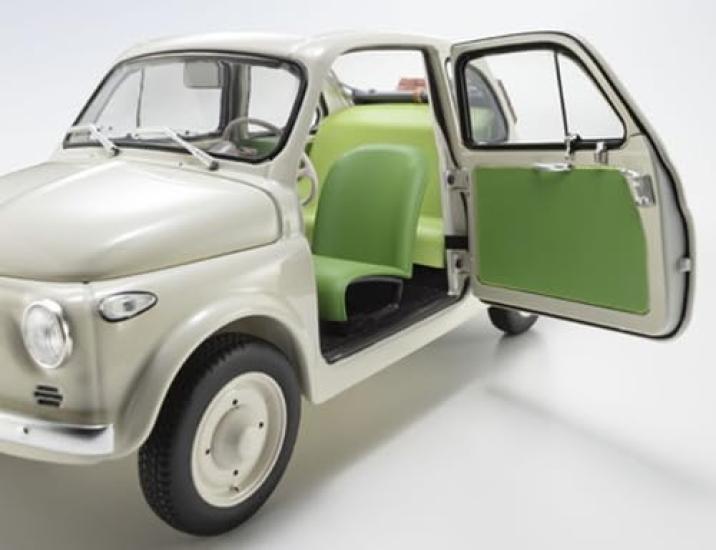 Kyosho Original Scale Fiat Nuova 500 with Accessories Finished Product KS08966WA 1/18 (Ivory)