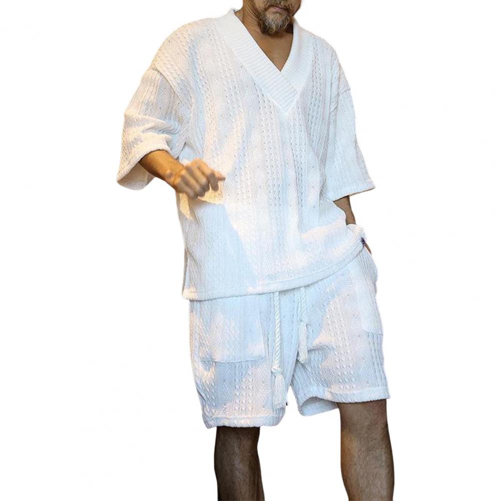 2 szt./zestaw Męski letni strój T-shirt z dekoltem V i krótkim rękawem Elastyczny pas ze sznurkiem Kieszenie Szerokie spodnie Szorty Zestaw Jednolity kolor Dzianina