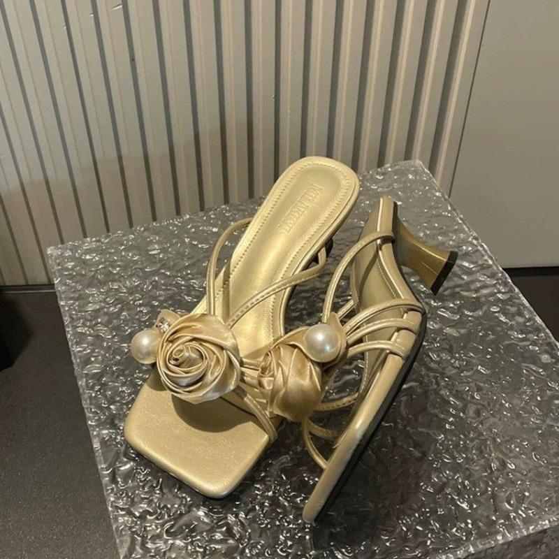 Shoes Womens Slippers Outdoor Thin Heels Luxury Slides Heeled Mules Flower Pantofle Summer Designer High 2024 Floral Elegant Pum