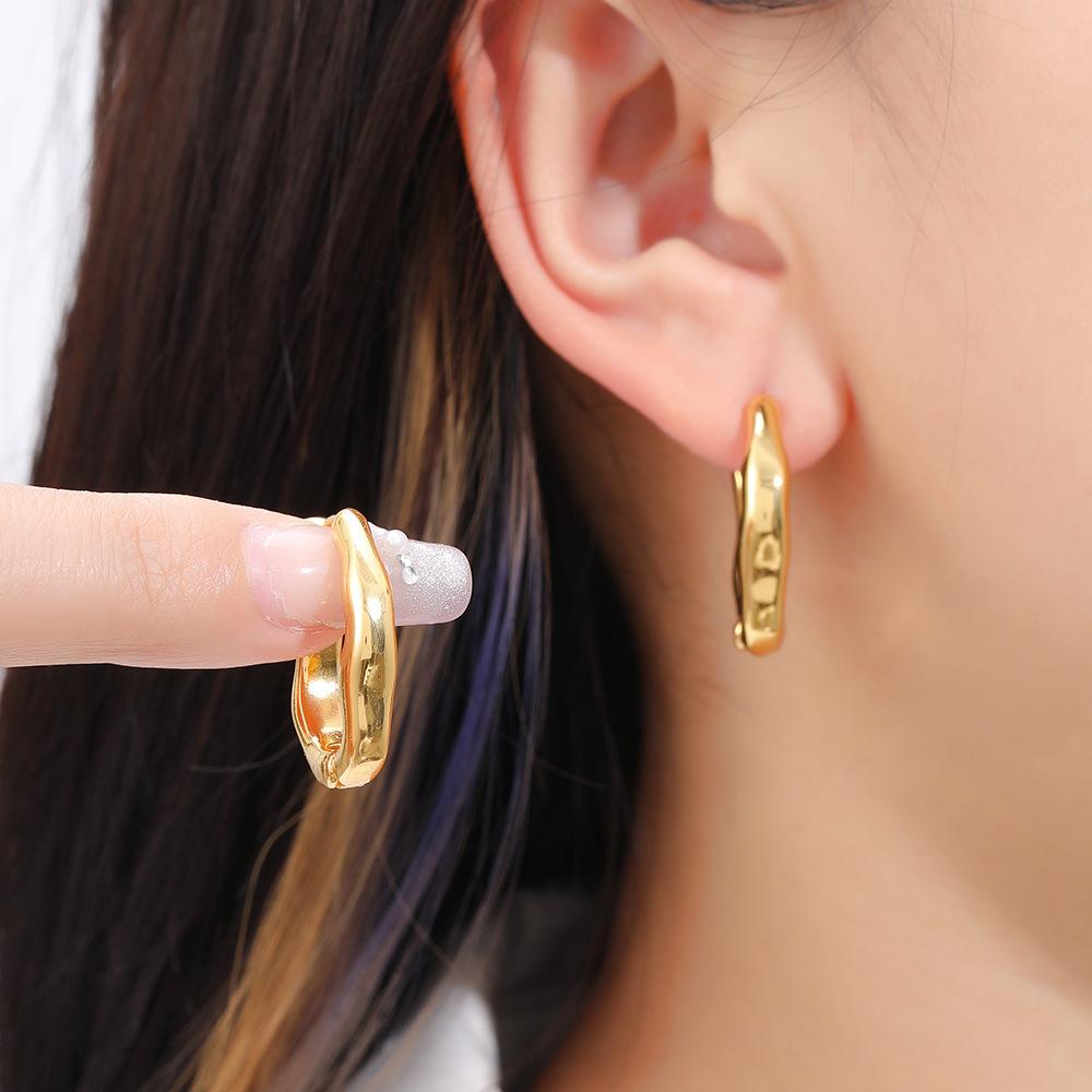 Irregular Geometric Ear Buckles Women'S Trendy Personality Design Earrings Temperament Simple And Cold Wind Earrings