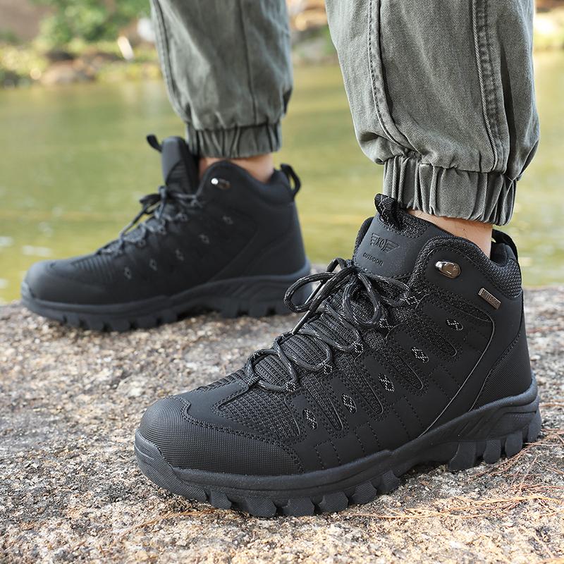 Spring New Outdoor Men'S Mid Top Anti Slip Mountaineering Shoes For Off Road Sports Comfortable Multi Functional Sports Shoes