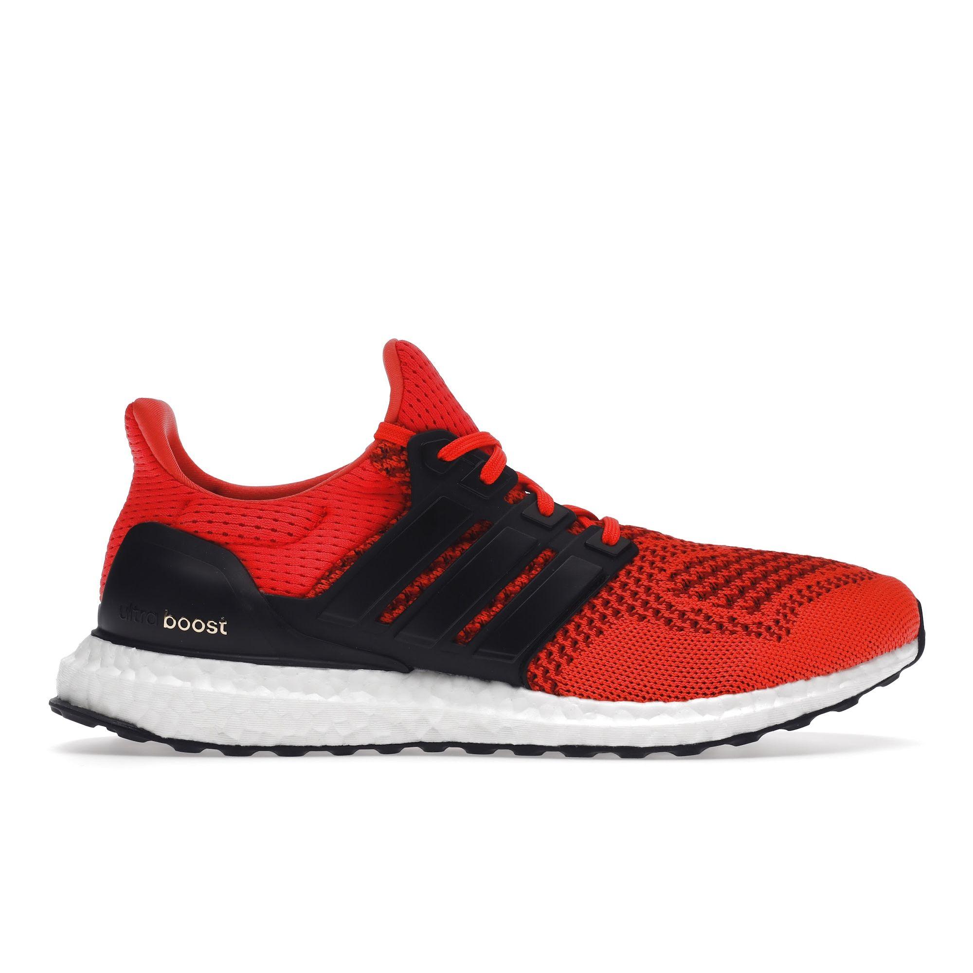 

Мужские кроссовки adidas UltraBoost 1.0 Solar Red Black White B34050