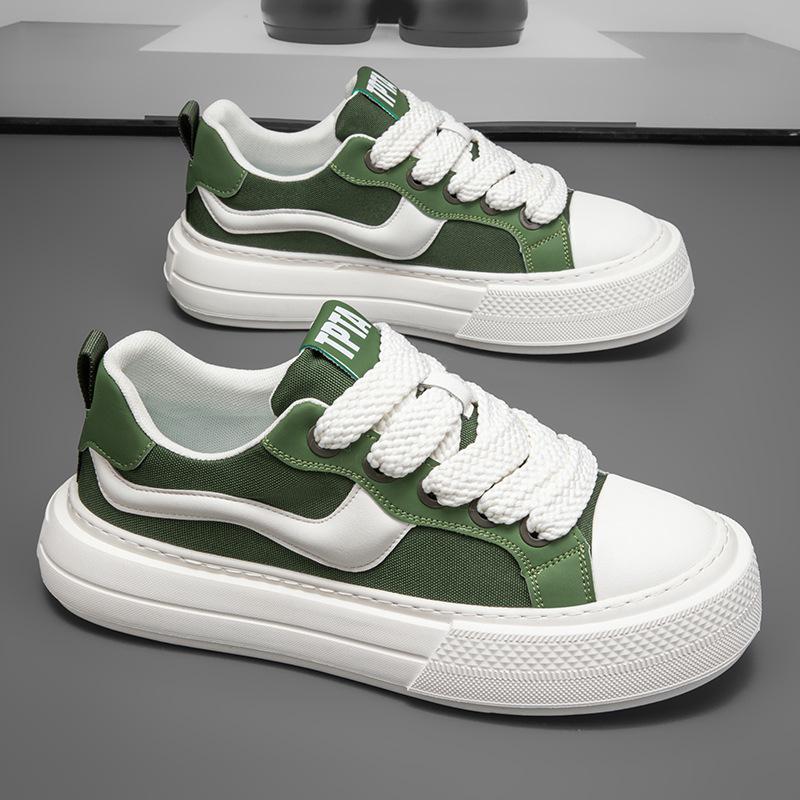2025 Summer New Korean Version of Versatile Platform Bread Shoes Youth Casual Board Shoes Comfortable Breathable Canvas Men's Shoes