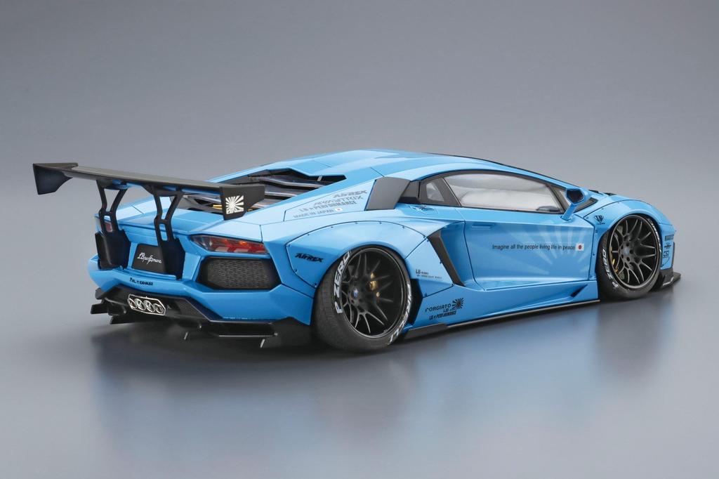 Aoshima Bunka Kyozai Liberty Walk 17 LB Works Lamborghini Aventador 1 Plastic Model (AOSHIMA) 1/24 No. Ver.