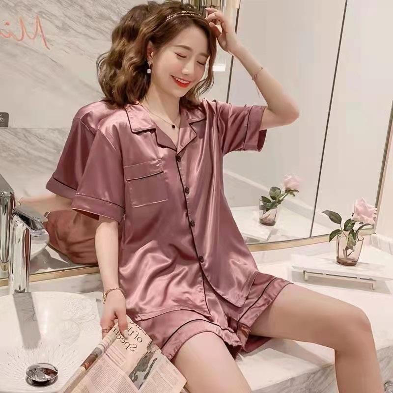 Women's Ice Silk Short Sleeved Shorts Pajama Set Imitation Silk Lapel Cardigan Home Clothes Lightweight And Breathable Two-piece Set