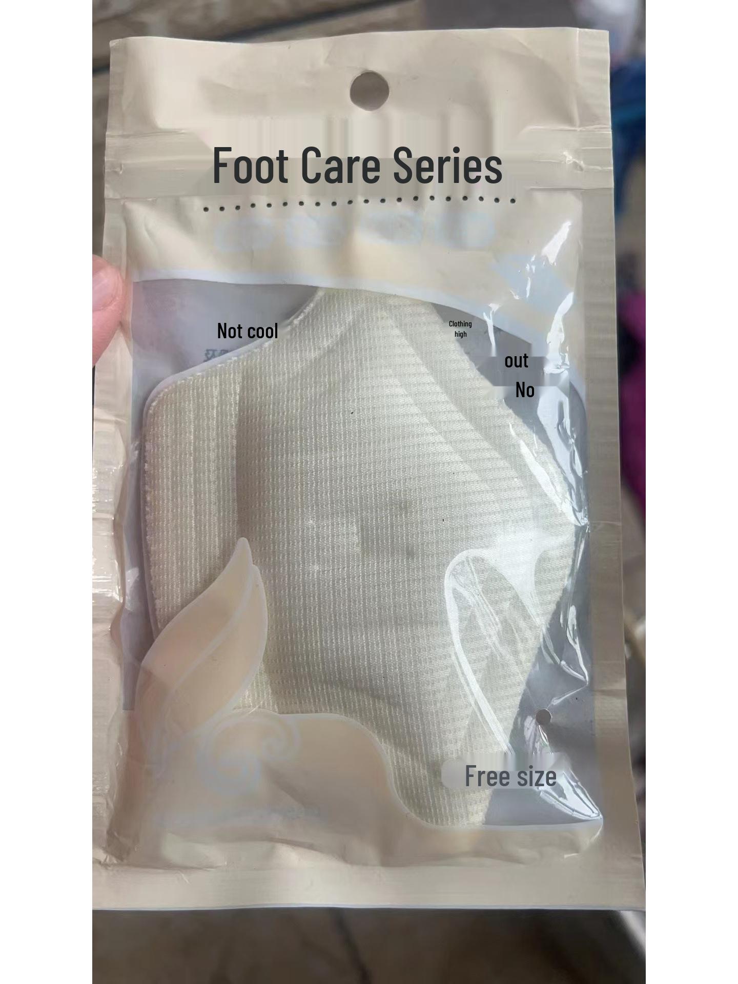 Наклейки на пятку теперь представляют собой маленькие туфельки, заполненные для предотвращения натирания пятки, но внутренние наклейки слишком велики для регулировки размера.