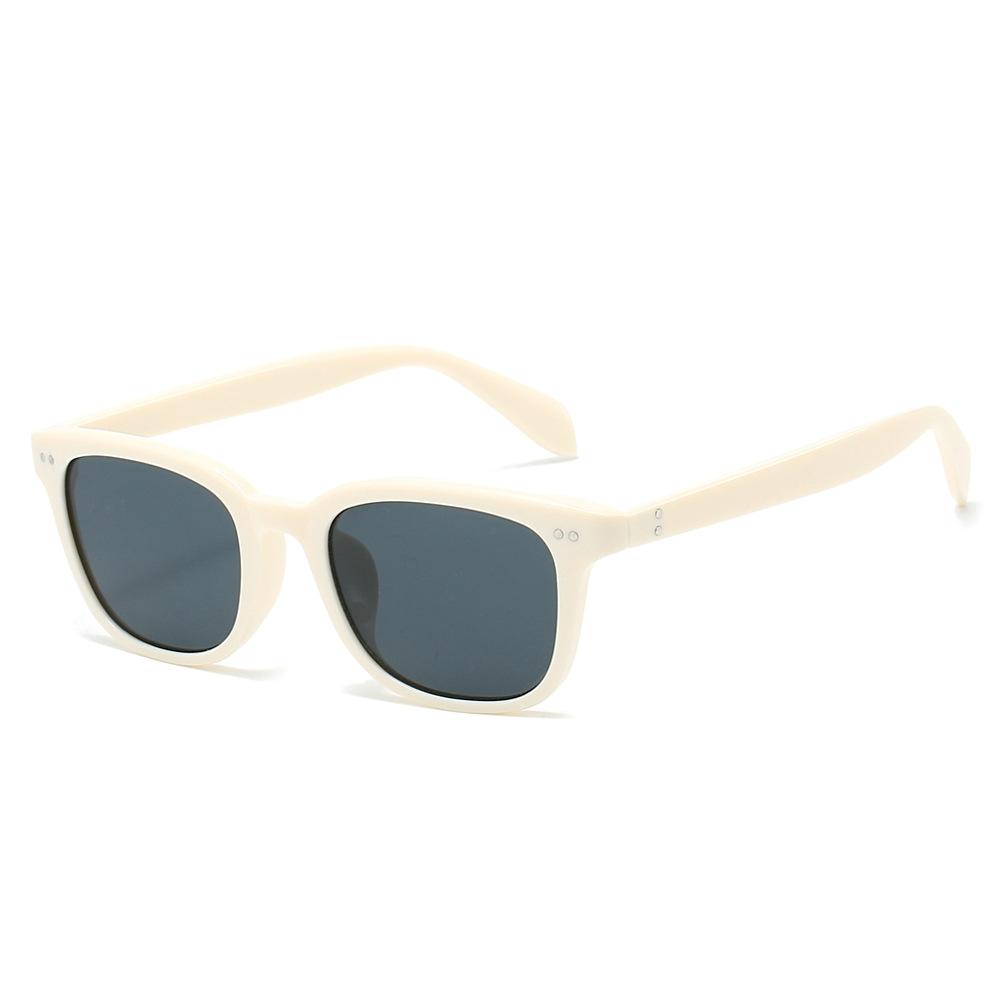  Fashion Square Rivets Men Sunglasses Shades UV400 Retro Women Jelly Color Sun Glasses