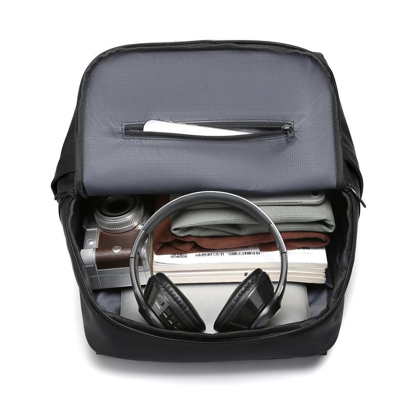Unisex Laptop Backpack Waterproof Casual Daypack with Flap and Buckle Closure